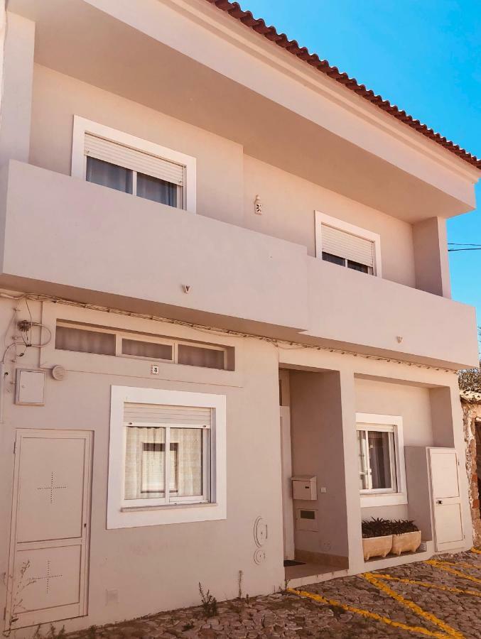 Casa Da Aldeia - Guest House Odiáxere Esterno foto