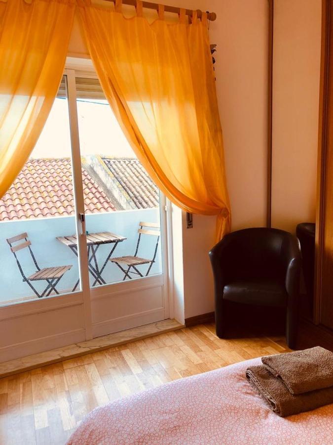Casa Da Aldeia - Guest House Odiáxere Esterno foto